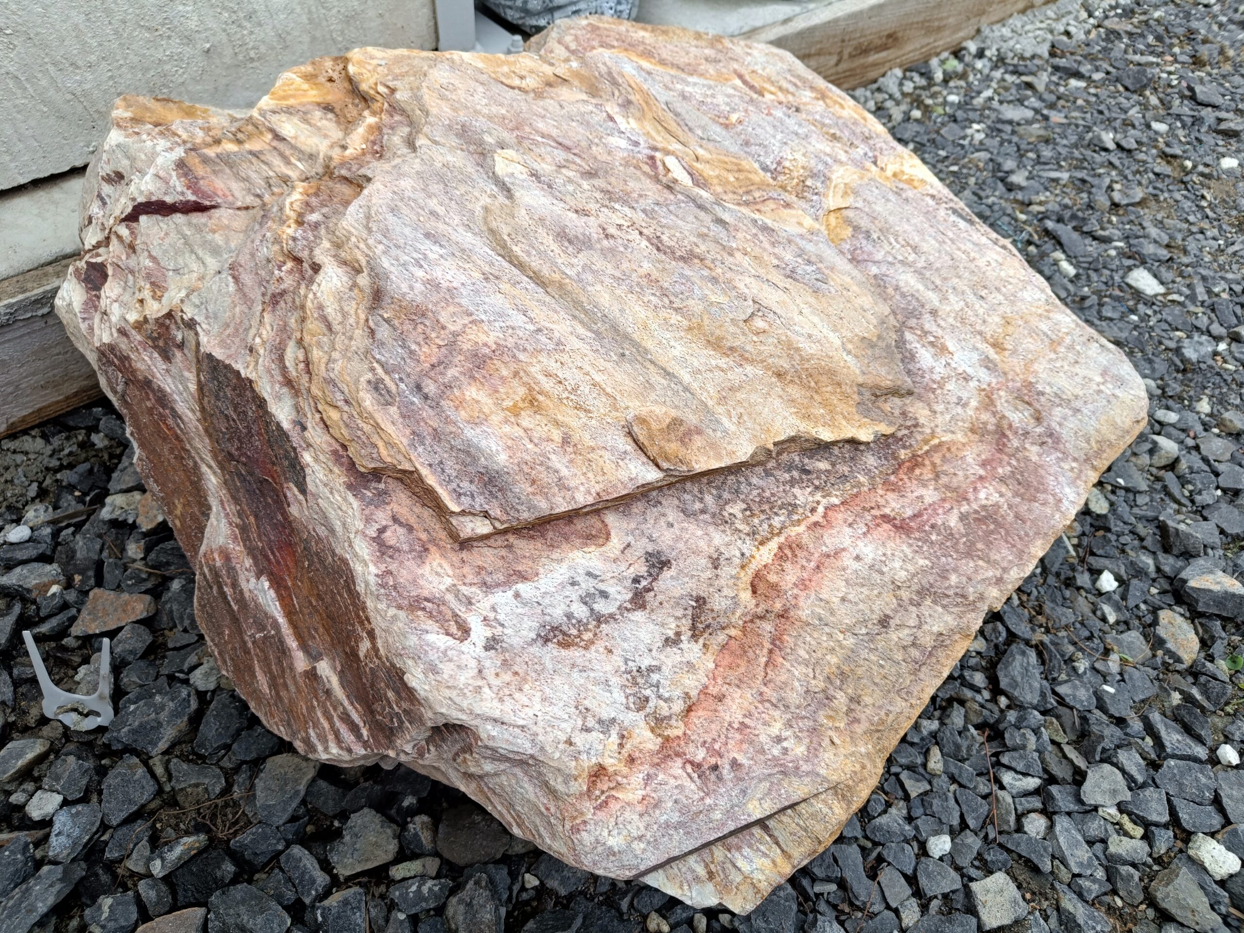 Głaz kwarcytowy miodowy