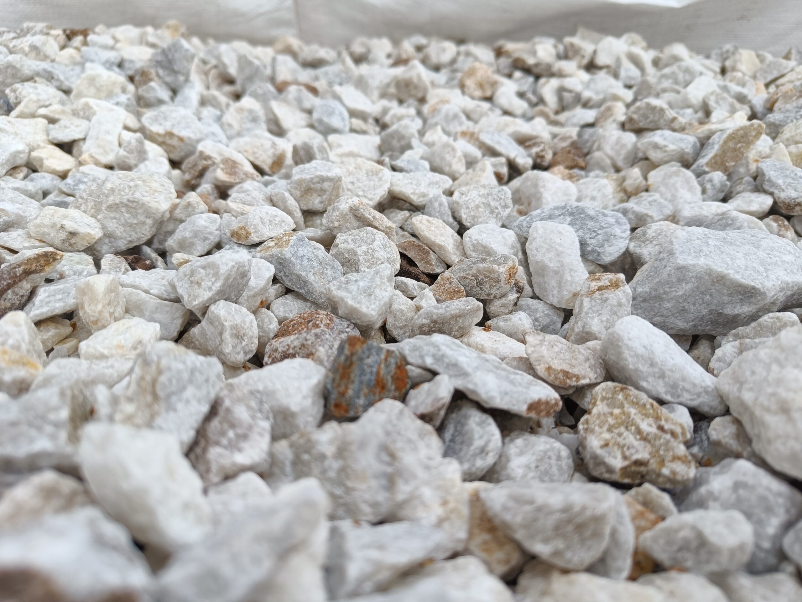 Grys Bałkański Kalcyt