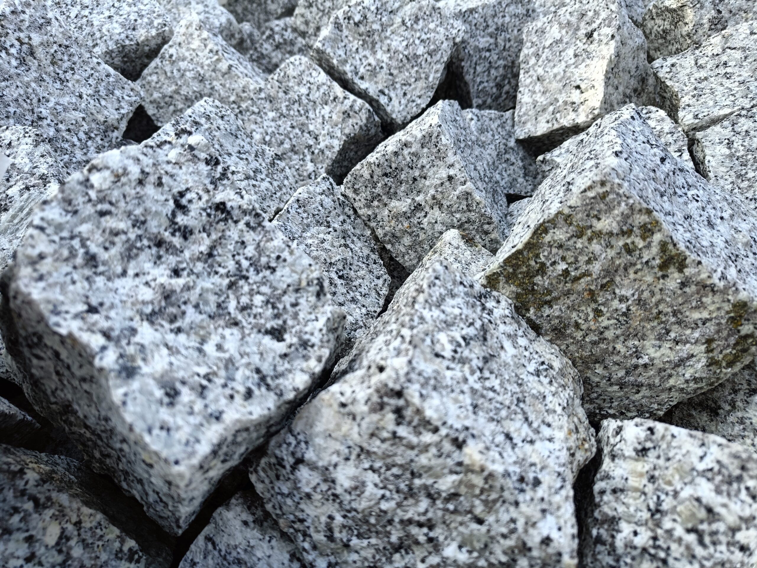 Kostka granitowa 8/11