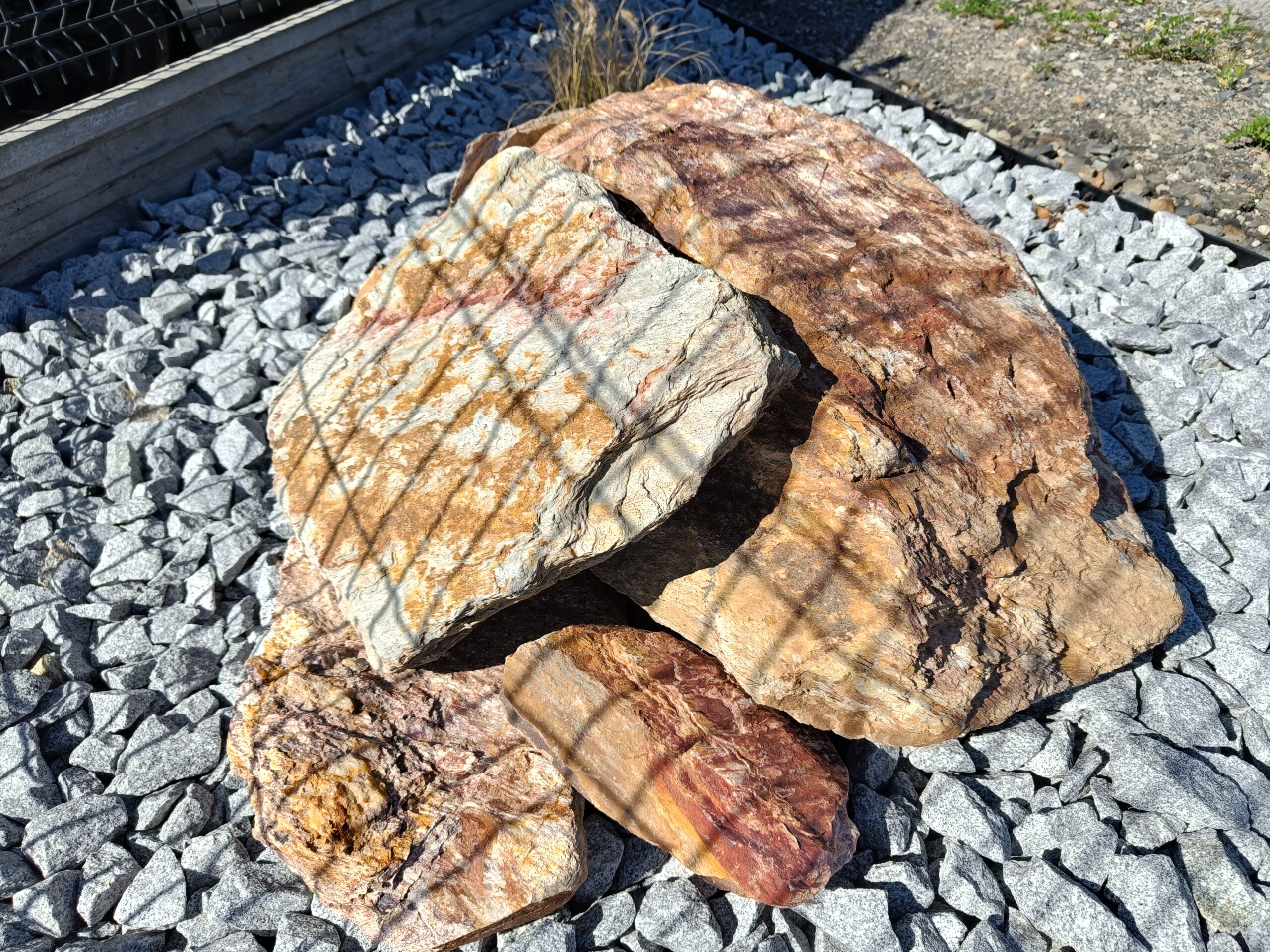 Głazy kwarcytowe miodowe