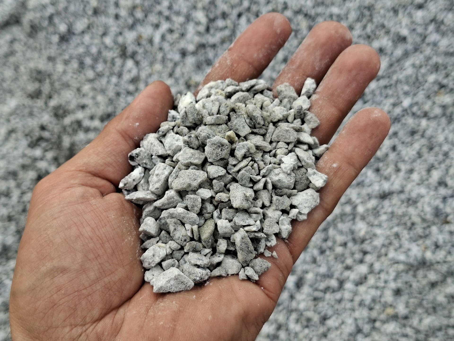 Grys granitowy 2-8 mm